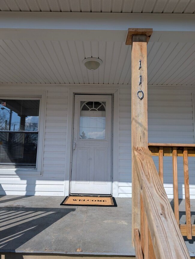 Foto del edificio - 110 Bell Ave