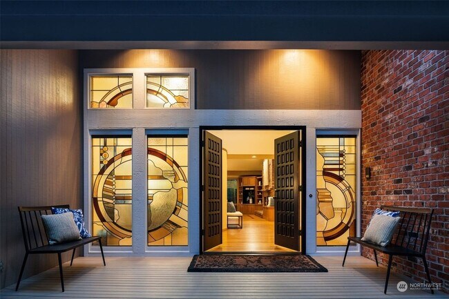 Foto del edificio - 4542 Ferncroft Rd