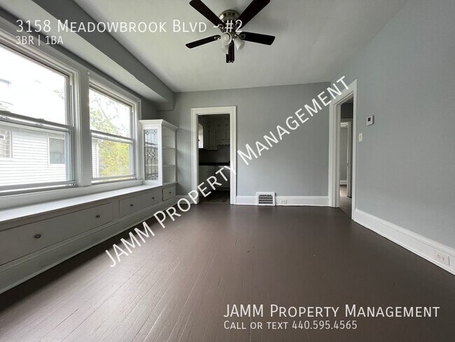 Building Photo - 3-bedroom Beautiful Upper Duplex Unit in C...