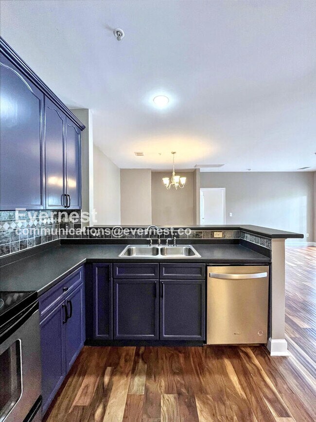 Foto del edificio - 8431 Callabee Way