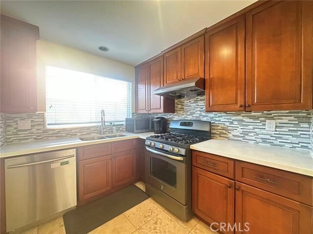 Building Photo - 58 S Altadena Dr