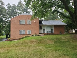 Building Photo - 7010 Leesville Blvd
