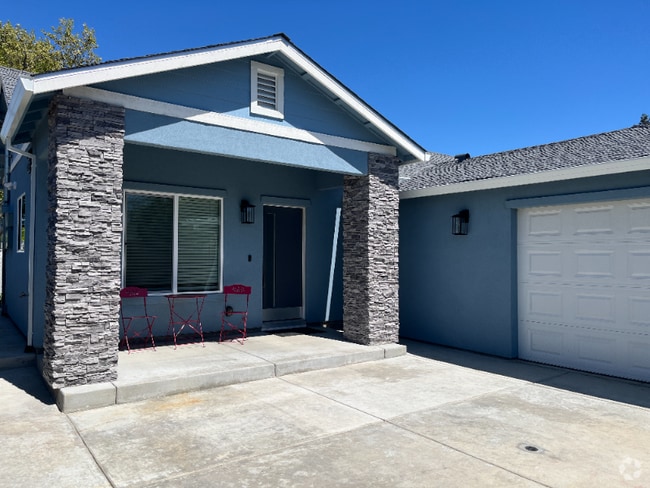 Building Photo - 6318 Ventura St