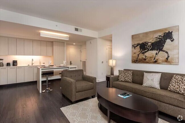 Building Photo - 11850 Freedom Dr