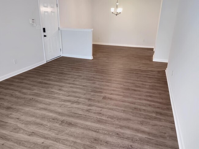 Building Photo - 6203 Waldrop Pl