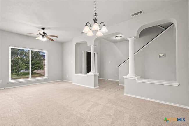 Foto del edificio - 5806 Chuckwagon Cir