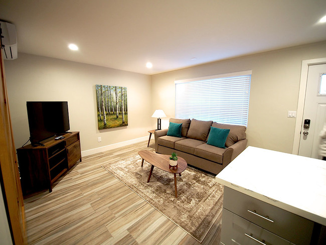 Interior Photo - Urban West Apartments