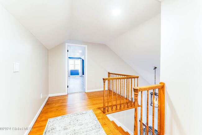 Building Photo - 1358 Ruffner Rd