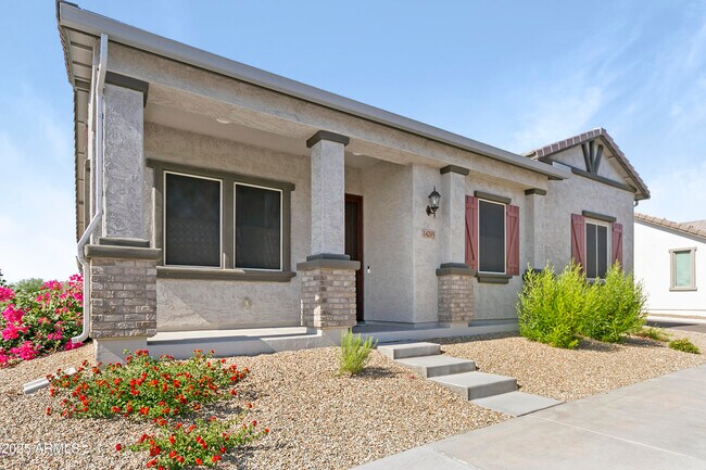 Building Photo - 14205 W Bronco Trl