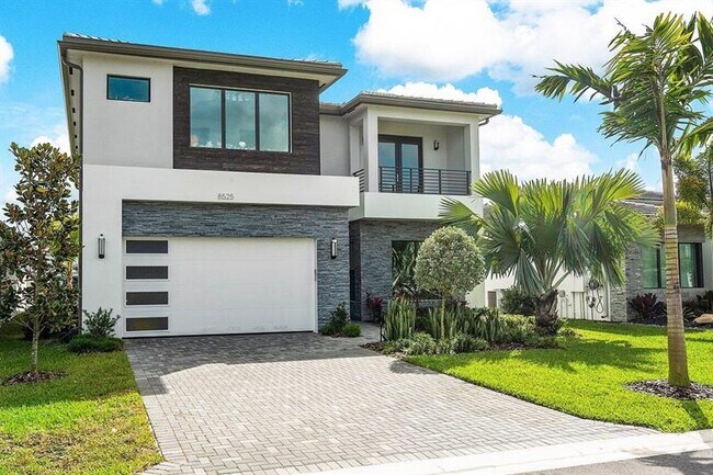 Foto del edificio - 8525 Apple Falls Ln