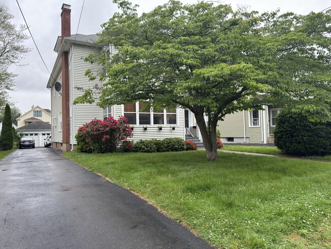 Building Photo - 95 Ardmore Rd