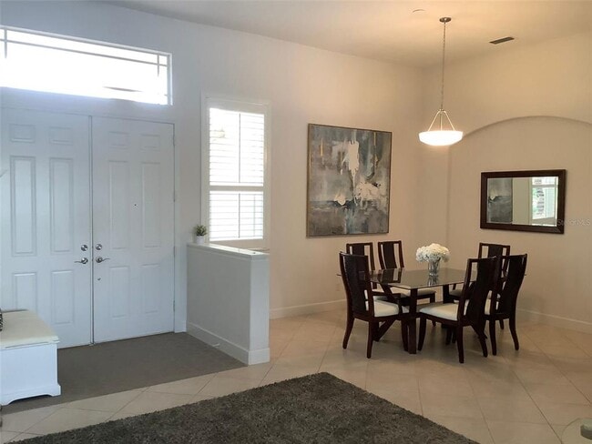 Building Photo - 2933 Seasons Blvd