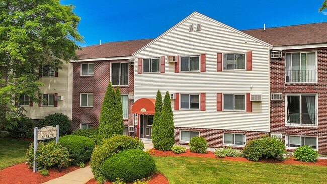 Foto del edificio - Devonshire Village