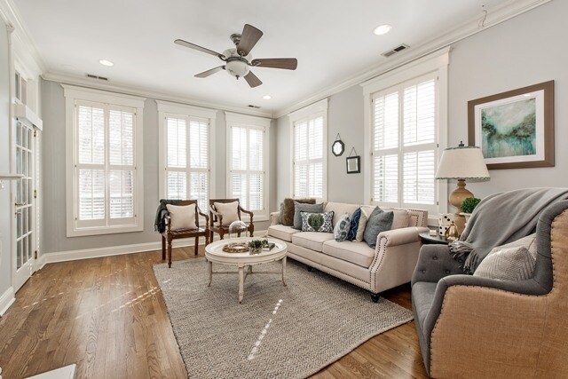 Foto principal - 1400 W Webster Ave