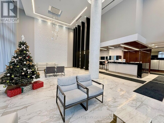 Building Photo - 32 Forest Manor Rd