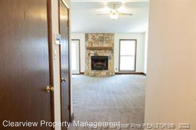 Foto del edificio - 3 br, 2 bath House - 1021 Christina St