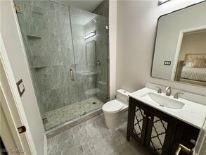 Building Photo - 401 Bayfront Pl