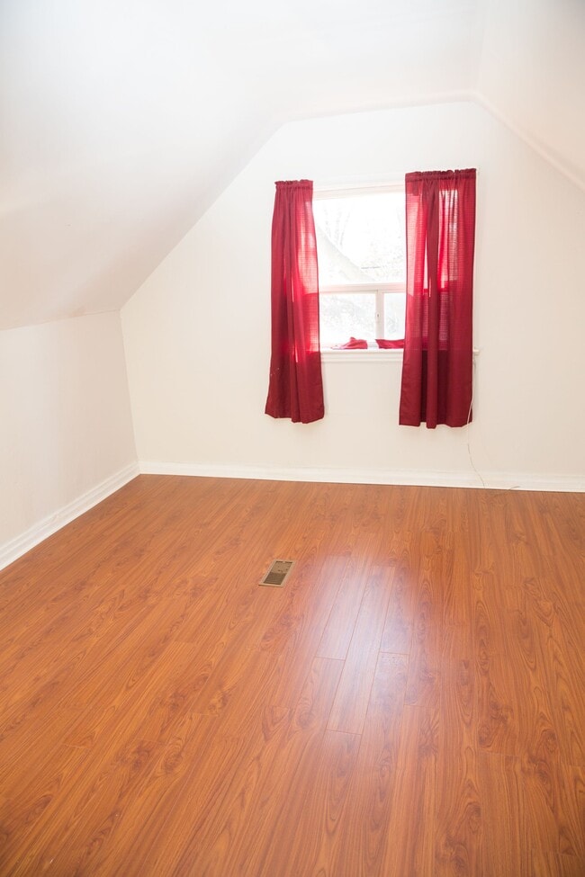 Building Photo - 67 McDonald Ave