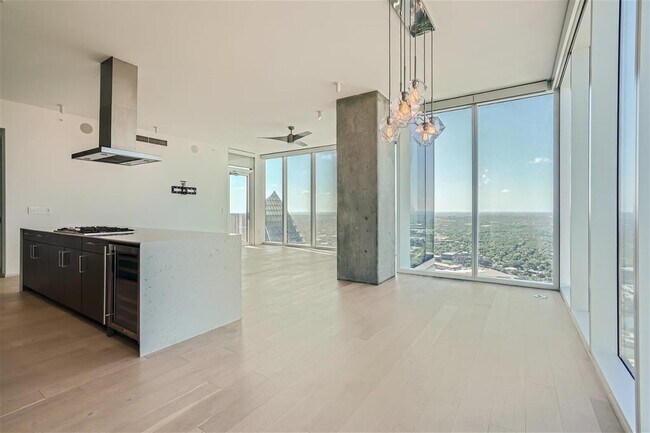 Foto del edificio - 301 West Ave