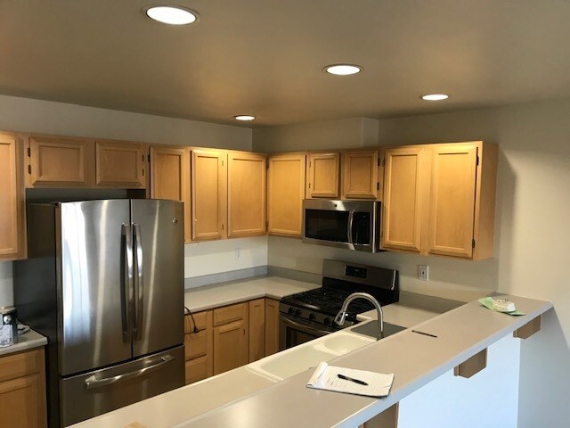 Unit 2 Kitchen - 2505 Dexter Ave