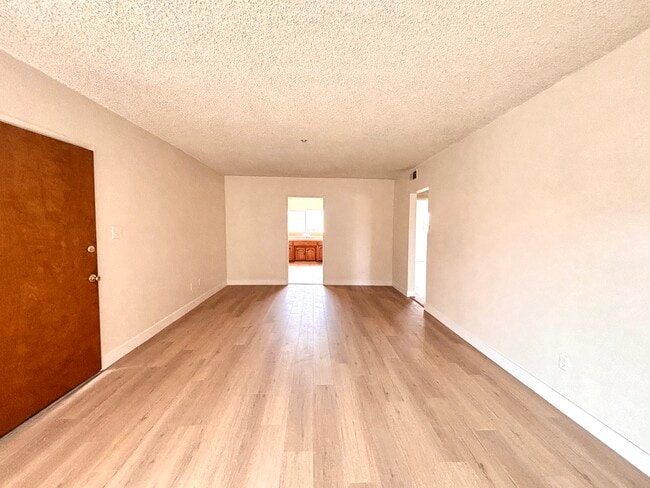 Building Photo - 524 N 21st St