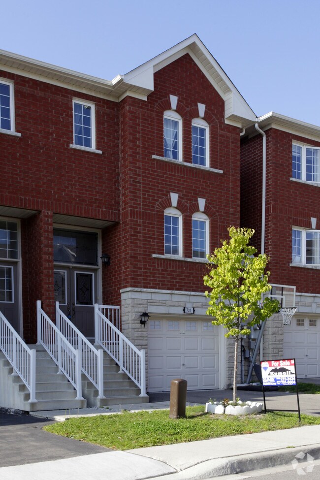 Photo du bâtiment - PCECC 810