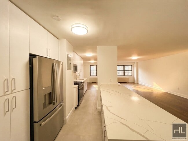 Building Photo - East 89th STREET
