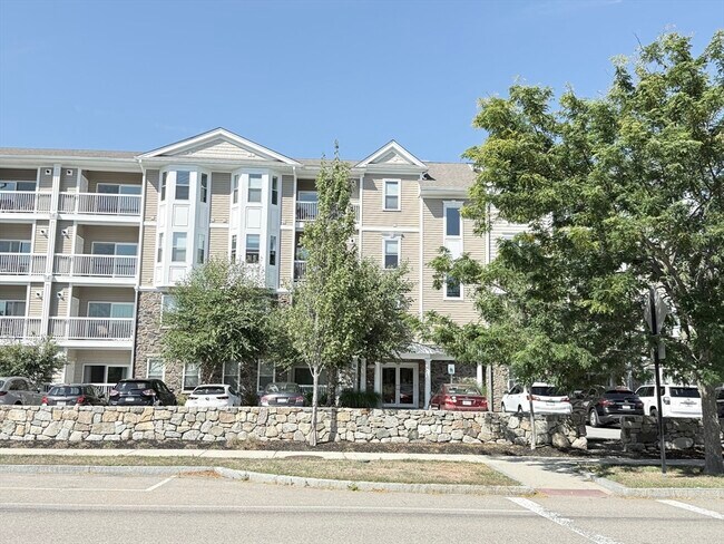 Foto del edificio - 110 Trotter Rd