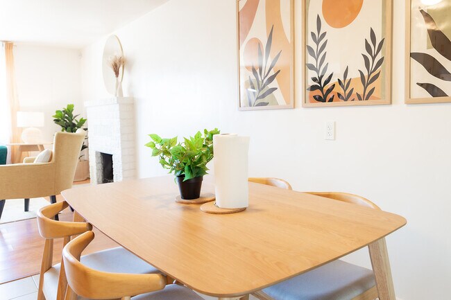 Foto del edificio - 61740 Oleander Dr