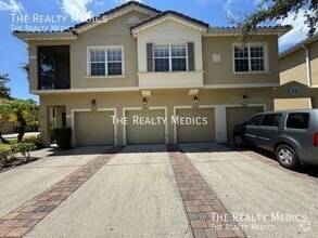 Building Photo - 2854 Oakwater Dr