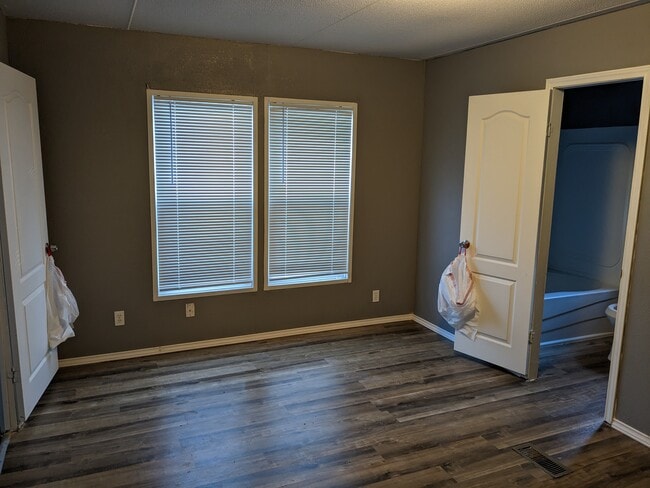 Dormitorio principal - 3901 County Road 317