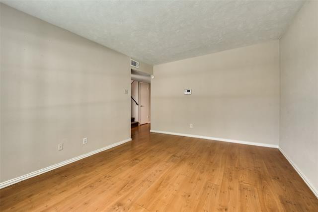 Foto del edificio - 403 Arborview Dr