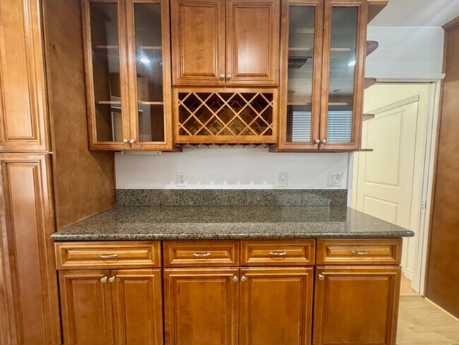 Foto del edificio - Charming 4 Bedroom in Woodland Hills
