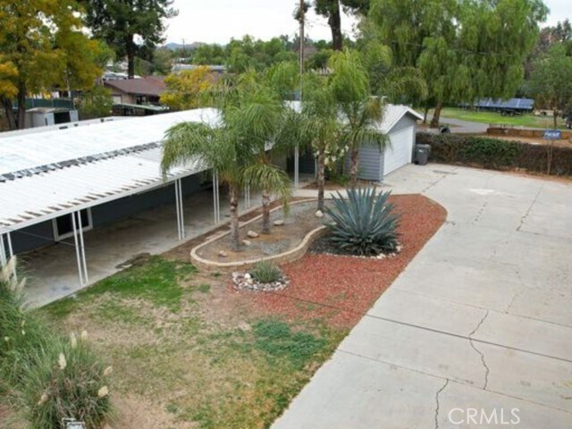 Building Photo - 31355 Murrieta Rd
