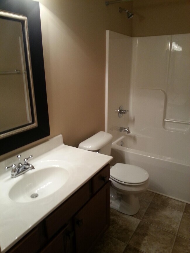 2307 Meadowhill Lane, Utica, KY 42376 House Rental in Utica, KY