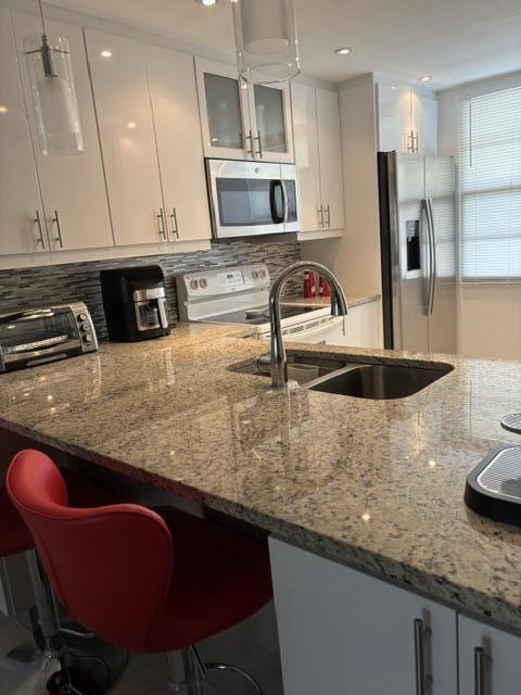 Foto del edificio - 3501 Village Blvd