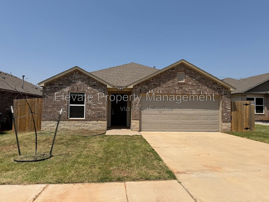 Photo - 11729 Northwest 100th Street