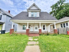 Building Photo - 1416 Miami St