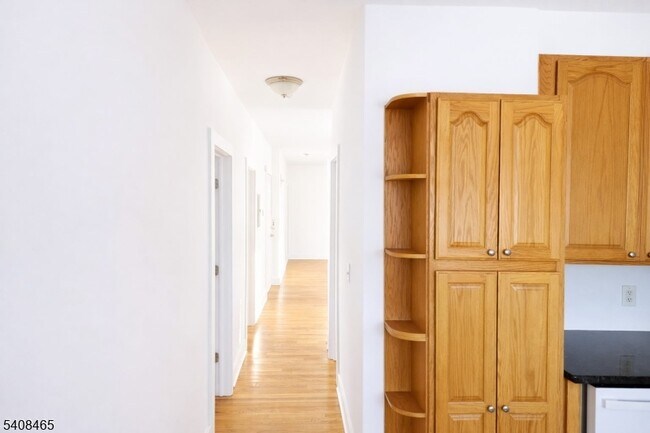 Foto del edificio - 110 Willow Ave