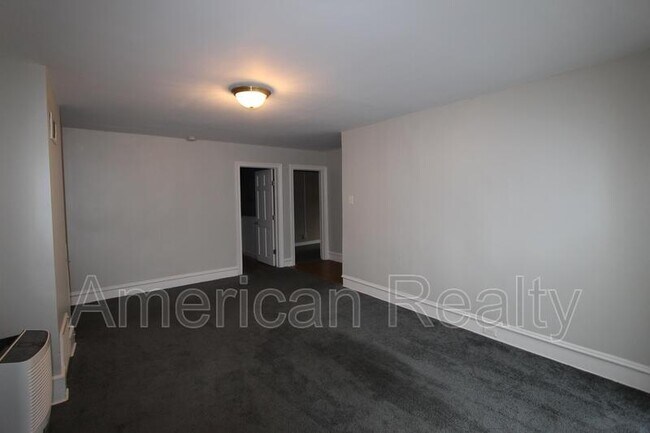 Foto del edificio - 811 Watson St SW