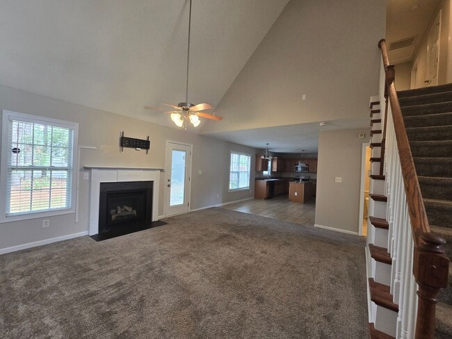 Foto del edificio - New Listing!!