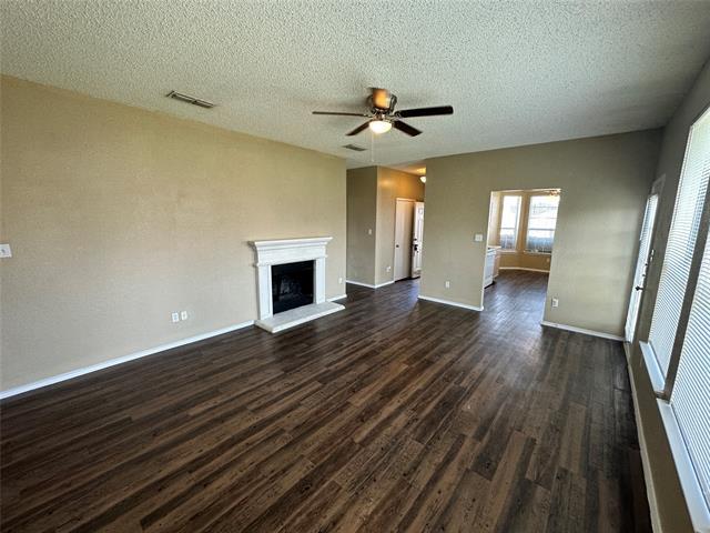 Foto del edificio - 8101 Fox Chase Dr