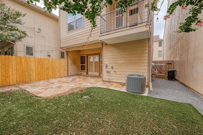 Building Photo - 1219 Creekside Acres Ct