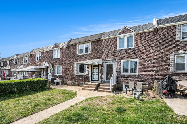 Foto del edificio - 1062 Stratford Rd