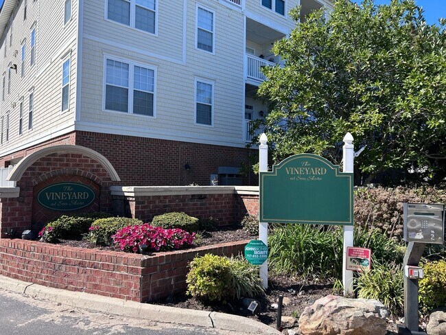 Photo - Gated community on the bay side of Shore D... Apartment