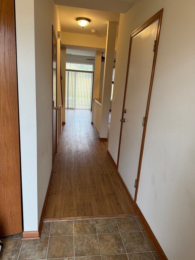 Foto del edificio - 2282 Flagstone Ln