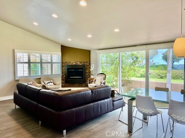 Building Photo - 30972 Carrara Rd