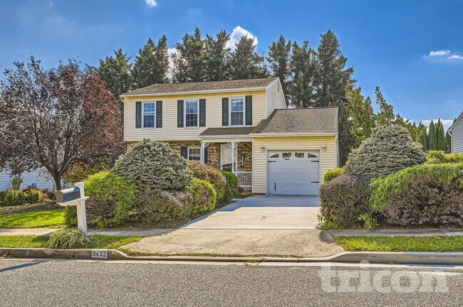 Foto del edificio - 9432 Seven Courts Dr