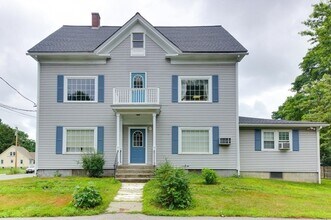 Building Photo - 32 Ruggles St