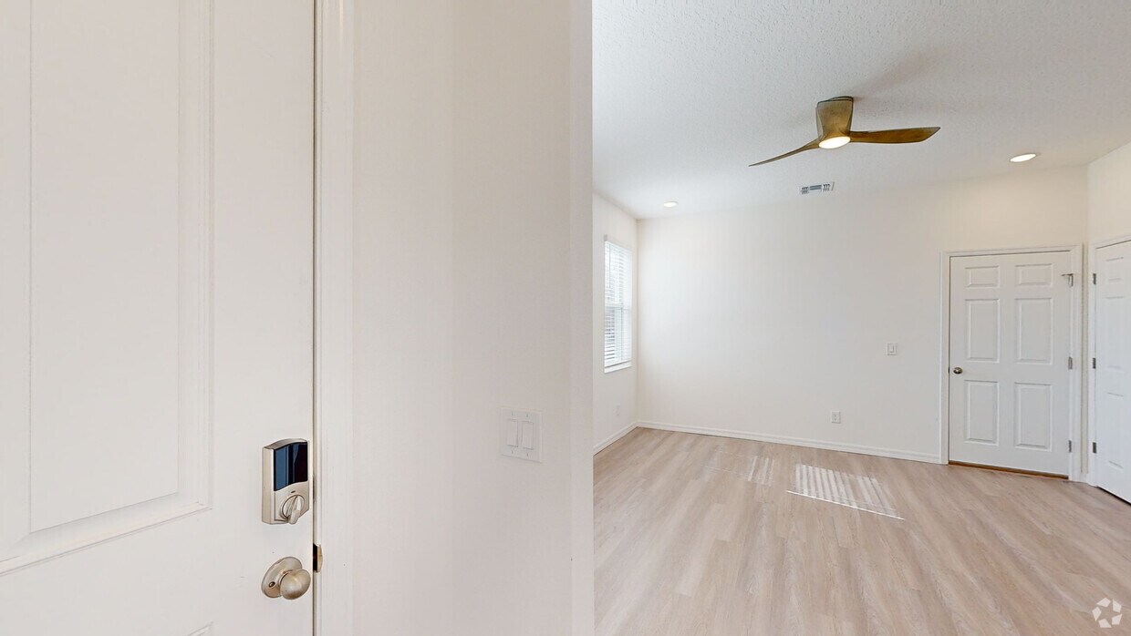 Photo - Valencia Isle Townhomes